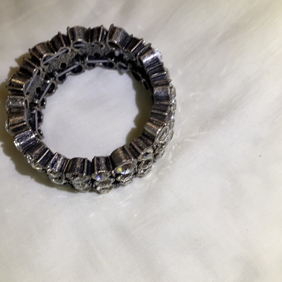 Diamond stretch bracelet - Picture 2 of 3